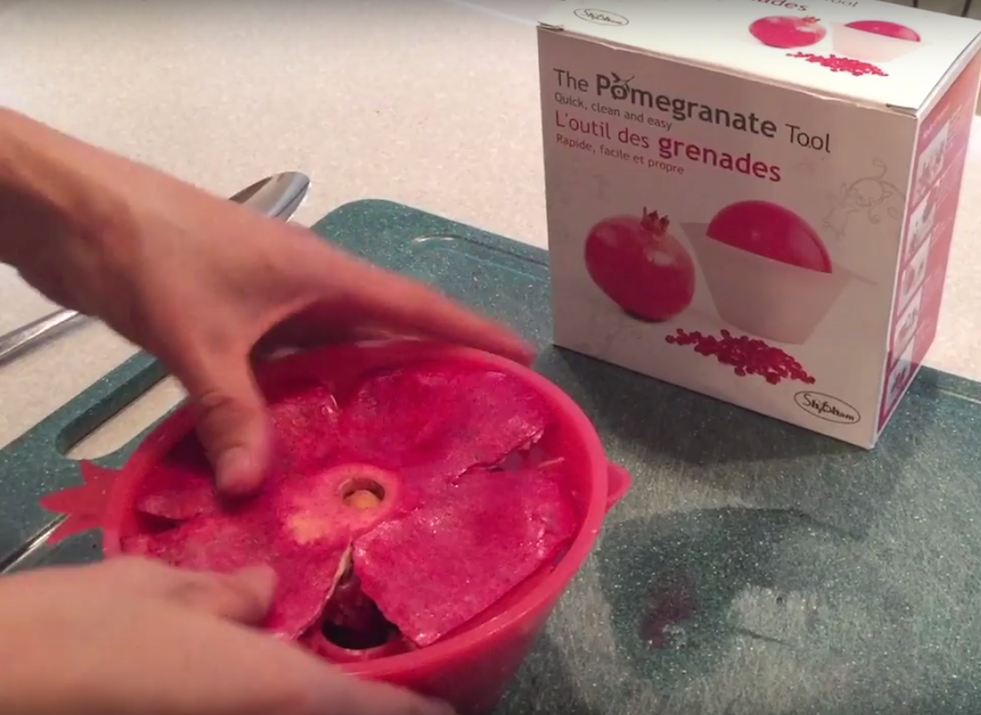 pomegranate deseeder