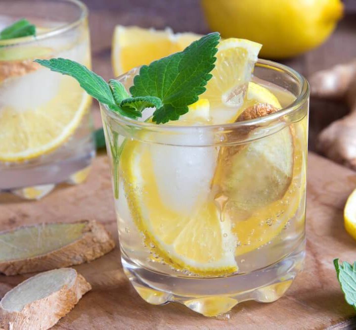 Homemade Ginger Ale - a delicious beverage with benefits. #HomemadeGingerAle #DIYGingerale #HealthySodas #GingerHealthBenefits #GingerDrink