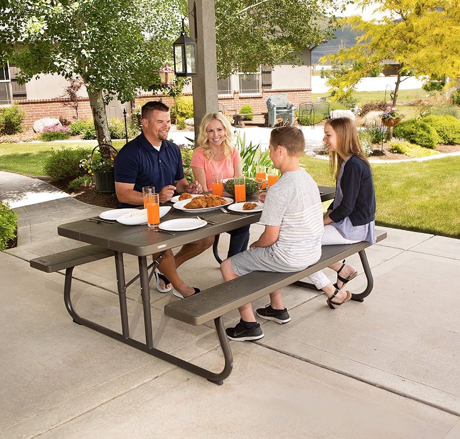 polyethylene wood grain picnic table by LifeTime
